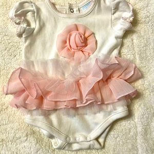 Edgehill Collection Rose Bodysuit Tutu EUC for Valentines